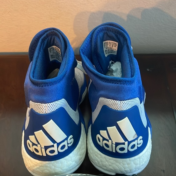 Adidas Men’s ultra boost sneakers - Picture 4 of 9